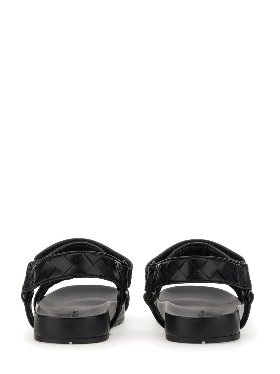 BOTTEGA VENETA Classic Leather Sandal for Men