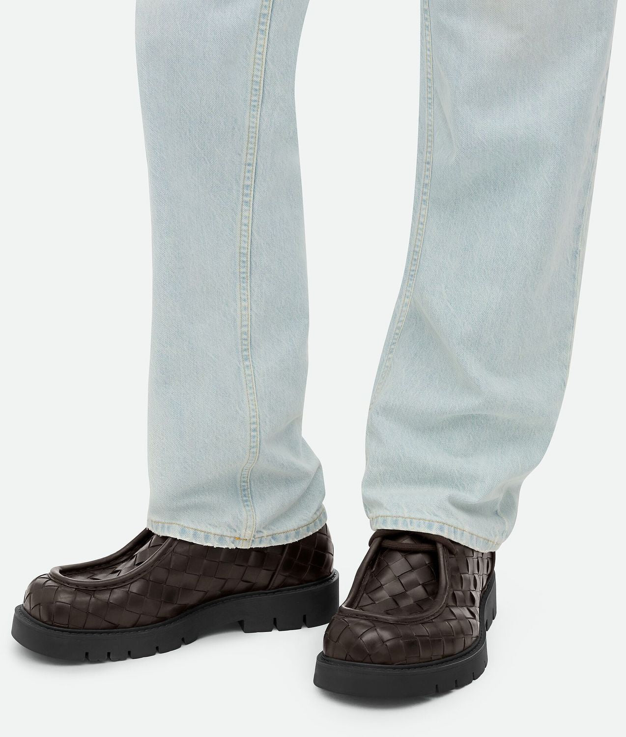 BOTTEGA VENETA Stringed Haddock Car Shoes for Men