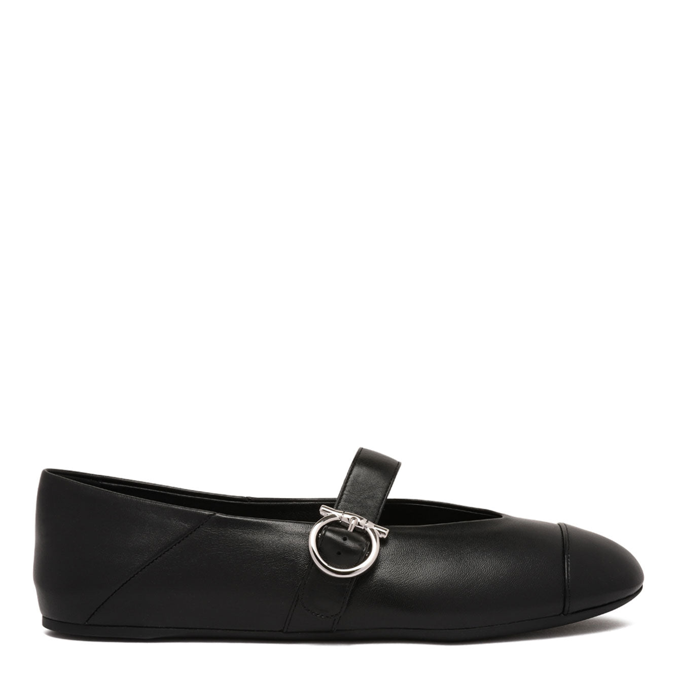 Ferragamo Elegantly Crafted Flat Shoes for Women
