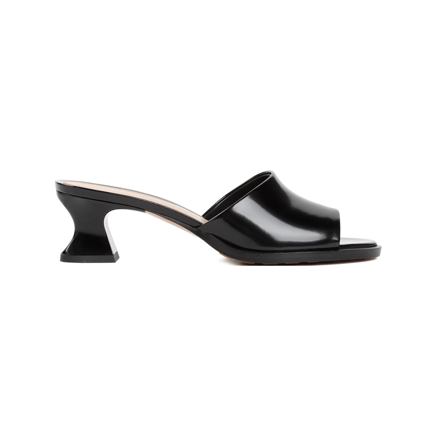 BOTTEGA VENETA Sculpted Leather Flat Sandals