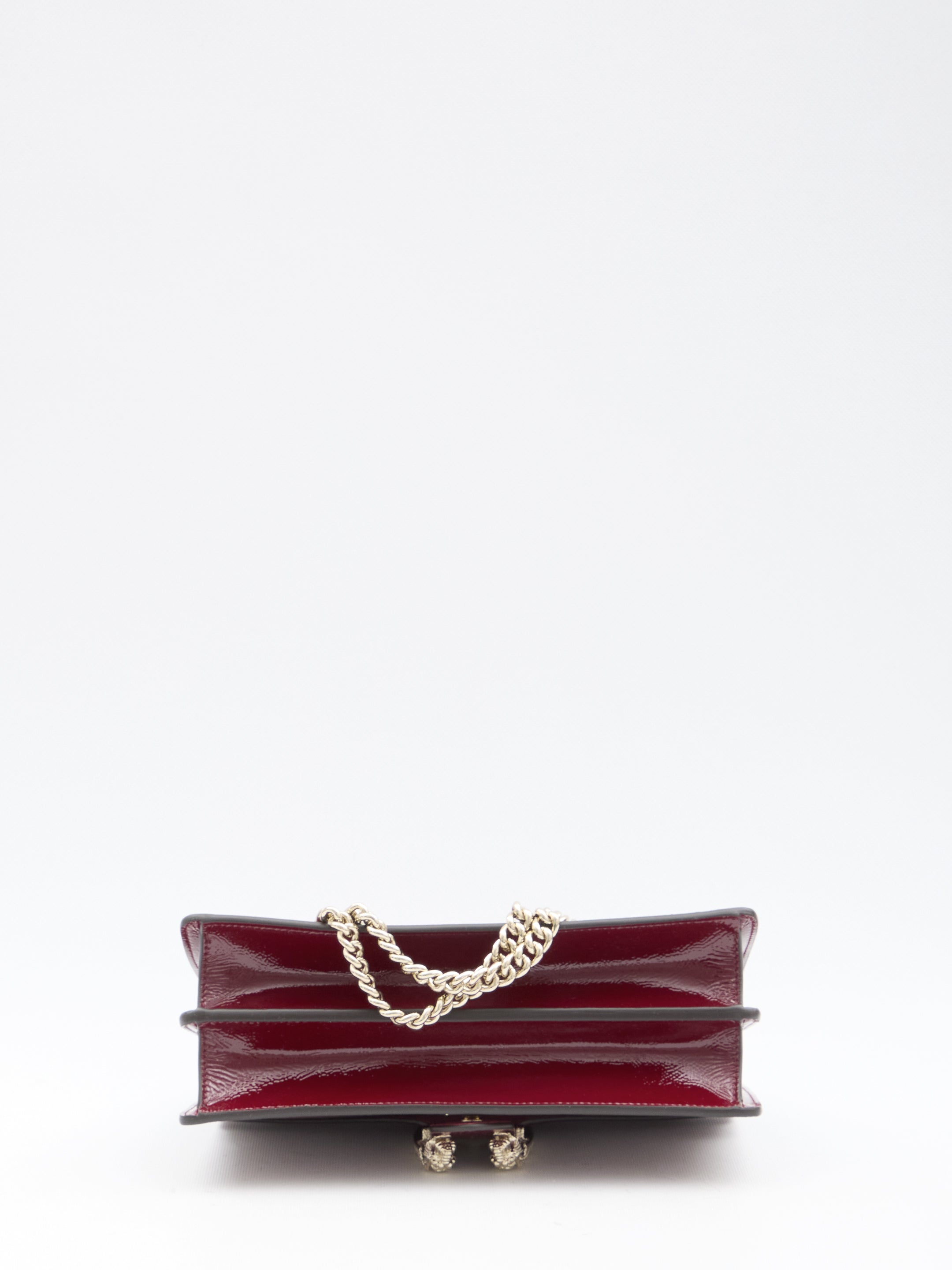 GUCCI Medium Shoulder Handbag with Signature Closure