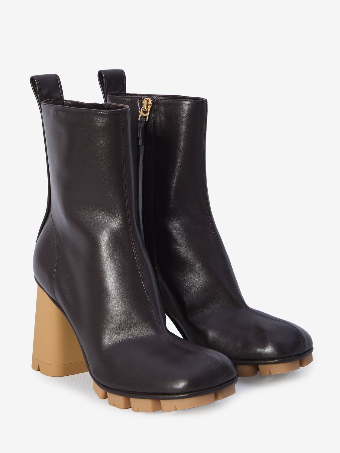 BOTTEGA VENETA Shore Leather Ankle Boots for Women