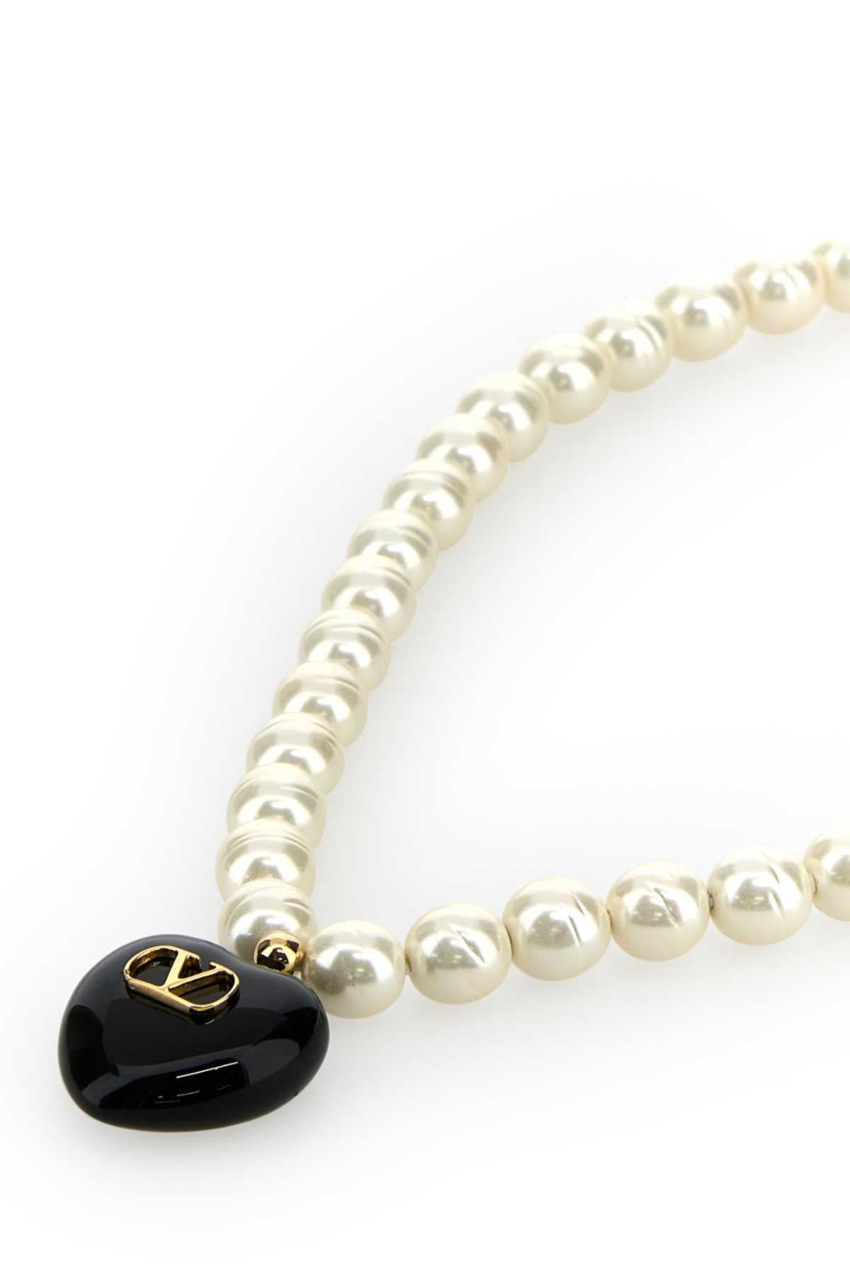 VALENTINO GARAVANI Ivory Pearls Coeur Royal Necklace (L.45)