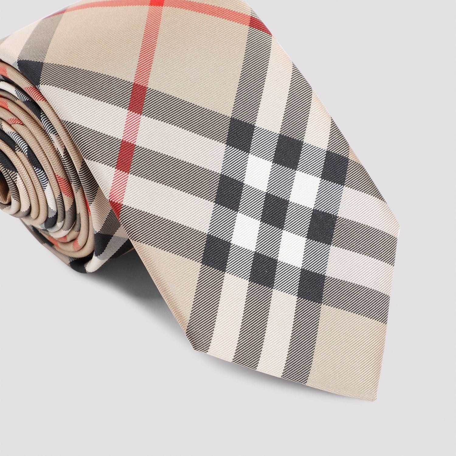 BURBERRY Men's Classic Silk Tie - Fall/Winter 2025