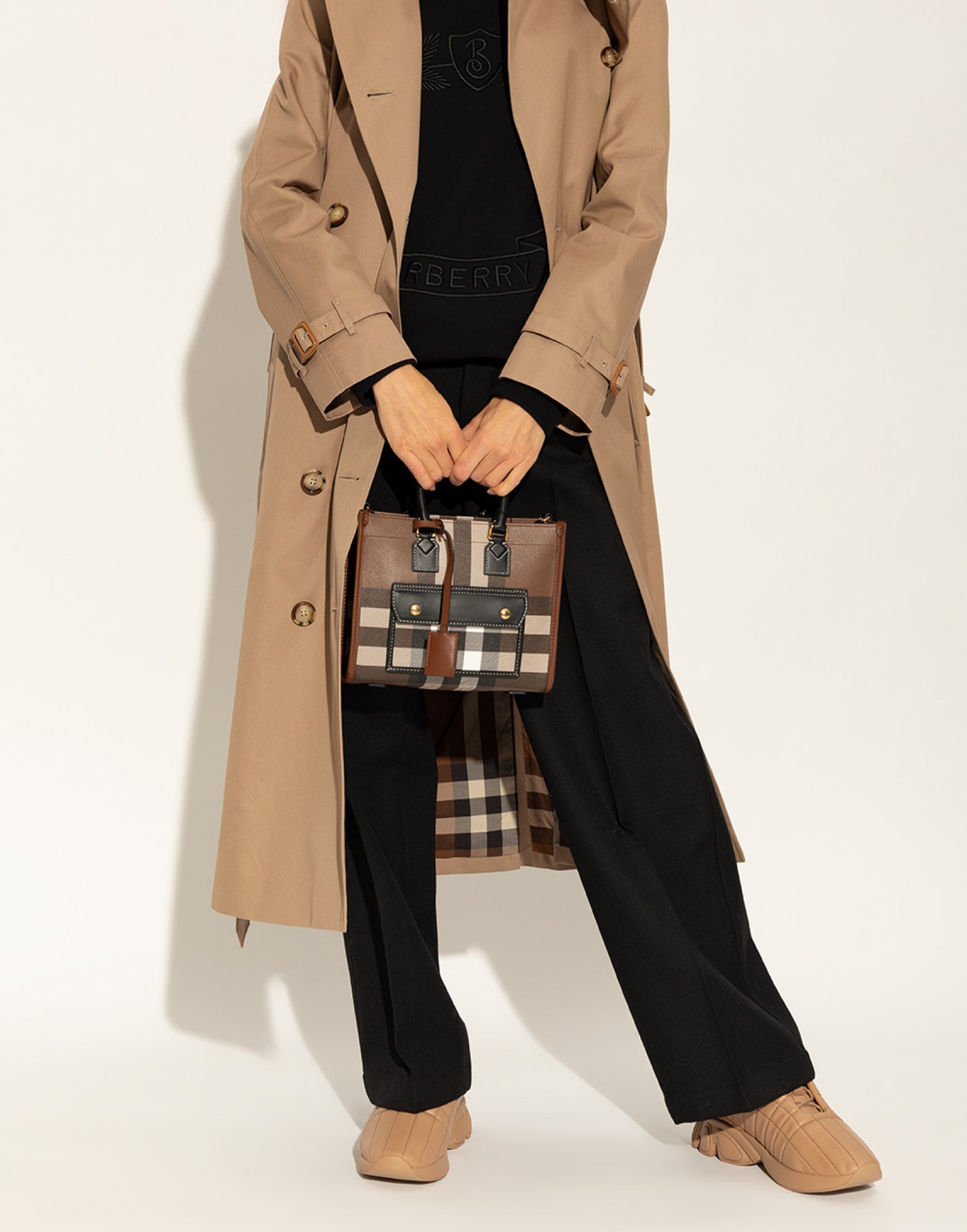 BURBERRY Classic Quilted Women's Sneakers