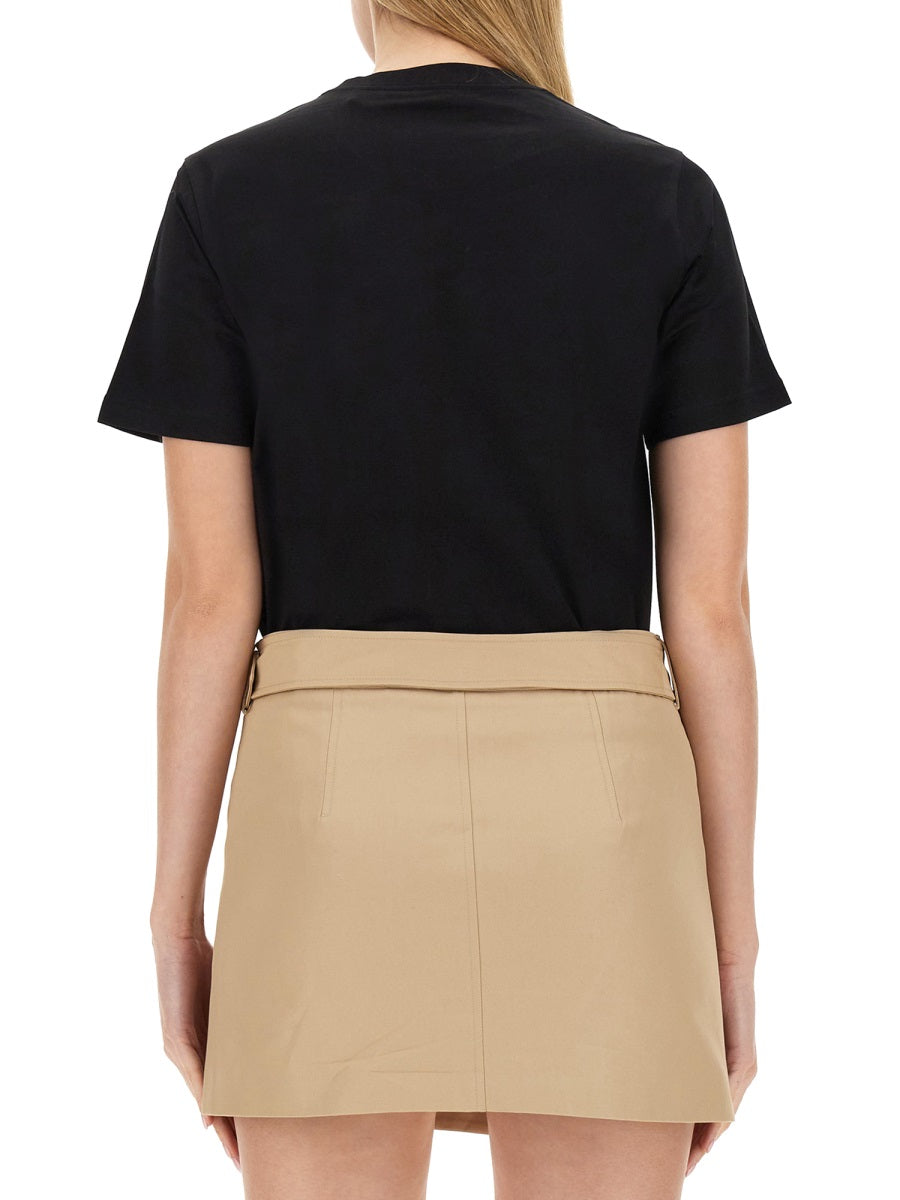 BURBERRY Classic Logo T-Shirt - Regular Fit Size S