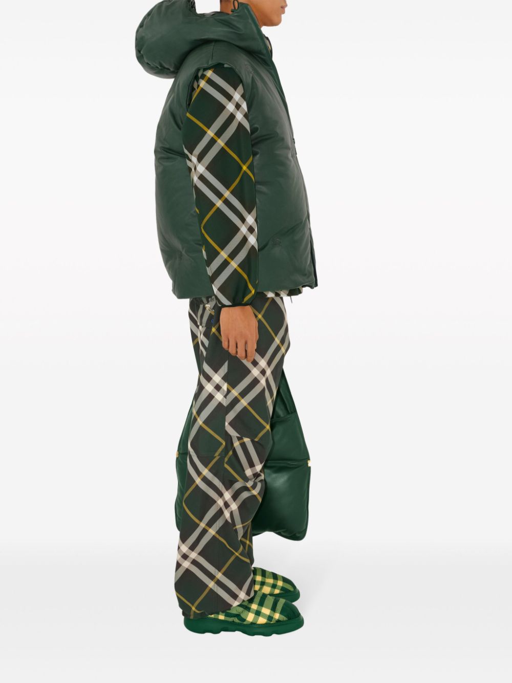 BURBERRY Classic Check Trousers with Equestrian Motif (Wide Leg)