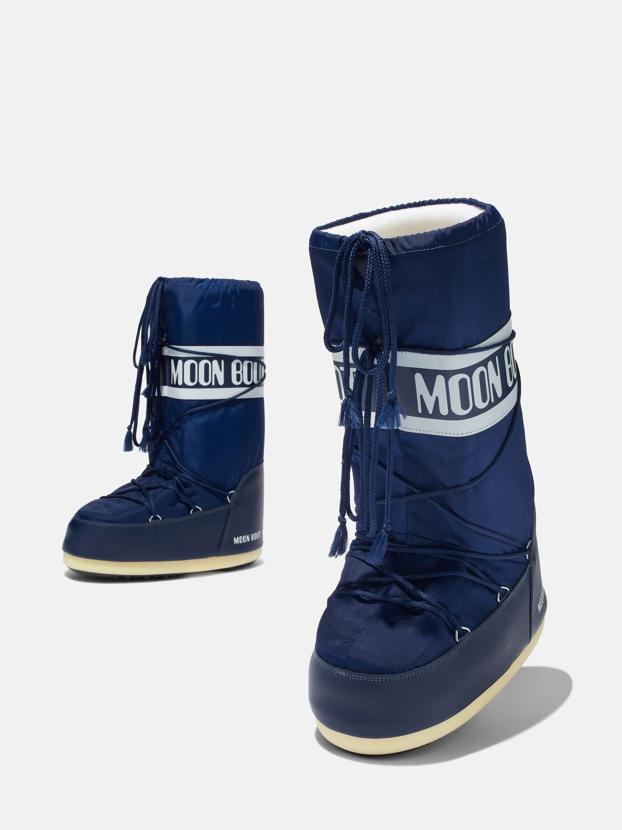 MOON BOOT Iconic Unisex Mini Nylon Boots