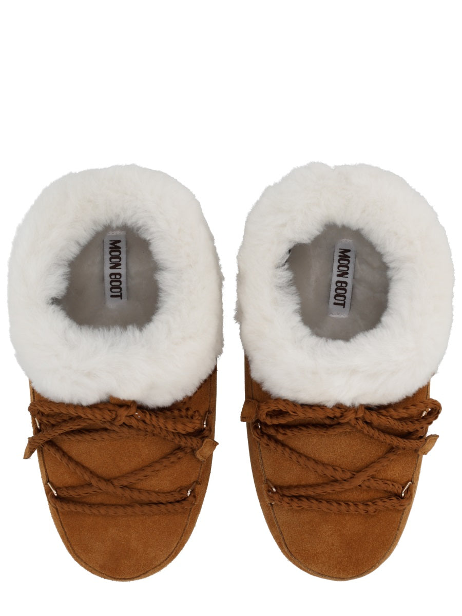 JUNYA WATANABE MAN X NEW BALANCE Moon Boot EVX Flat with Sheepskin Trim for Women