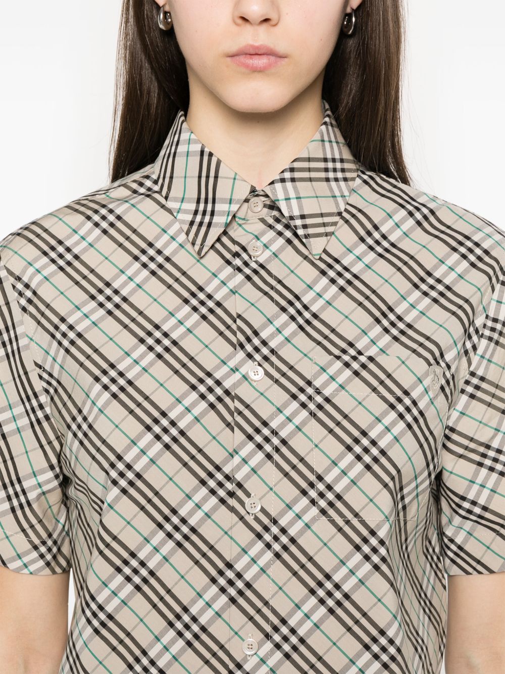 BURBERRY Chic and Versatile Shirt for Women