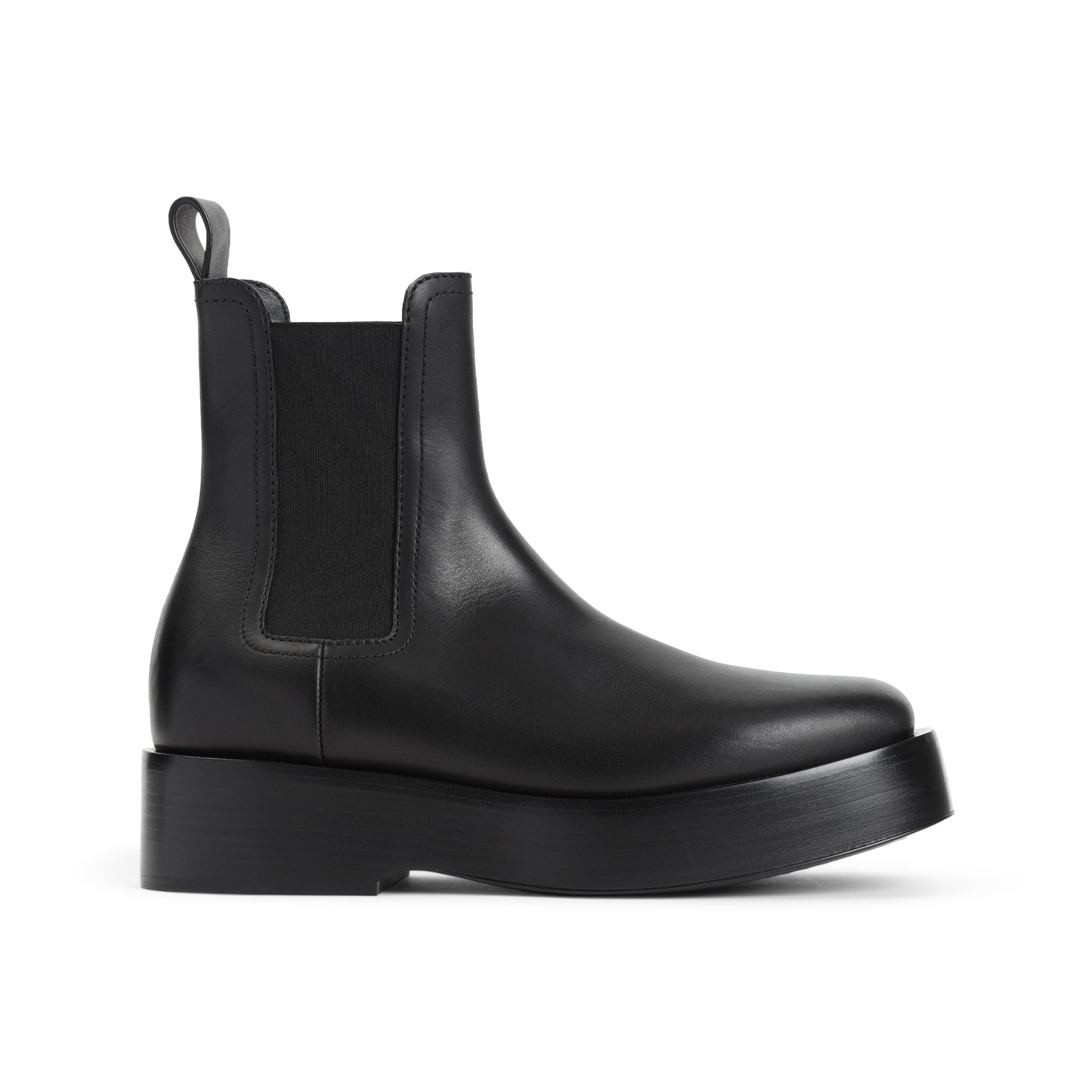 BOTTEGA VENETA Premium Leather Chelsea Ankle Boots for Men