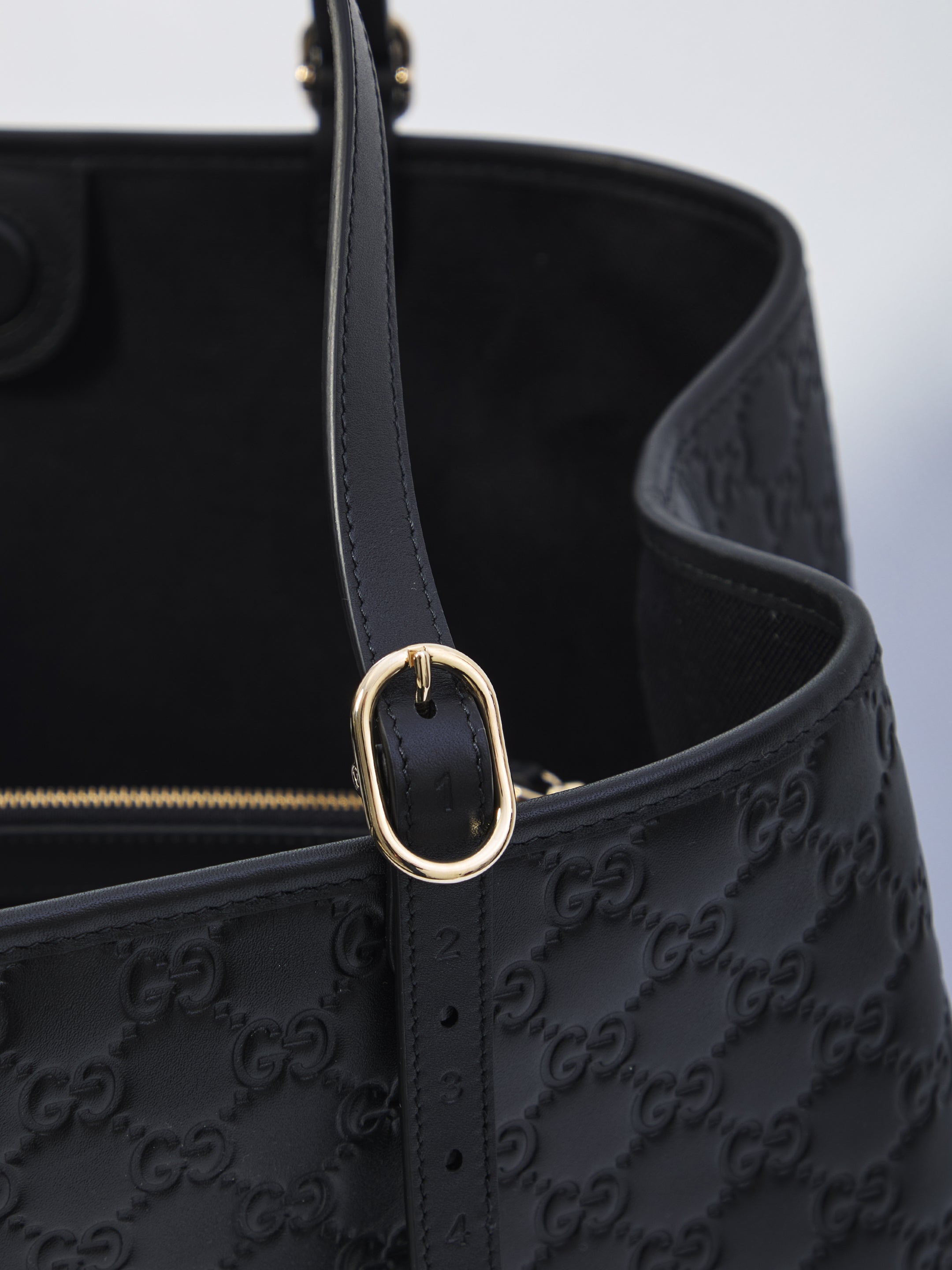 GUCCI Large GG Emblem Shopping Handbag