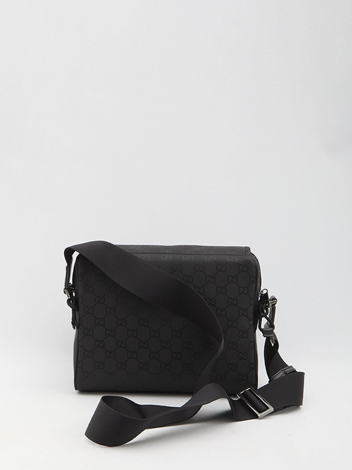 GUCCI Medium GG Shoulder Handbag - SS25 Edition