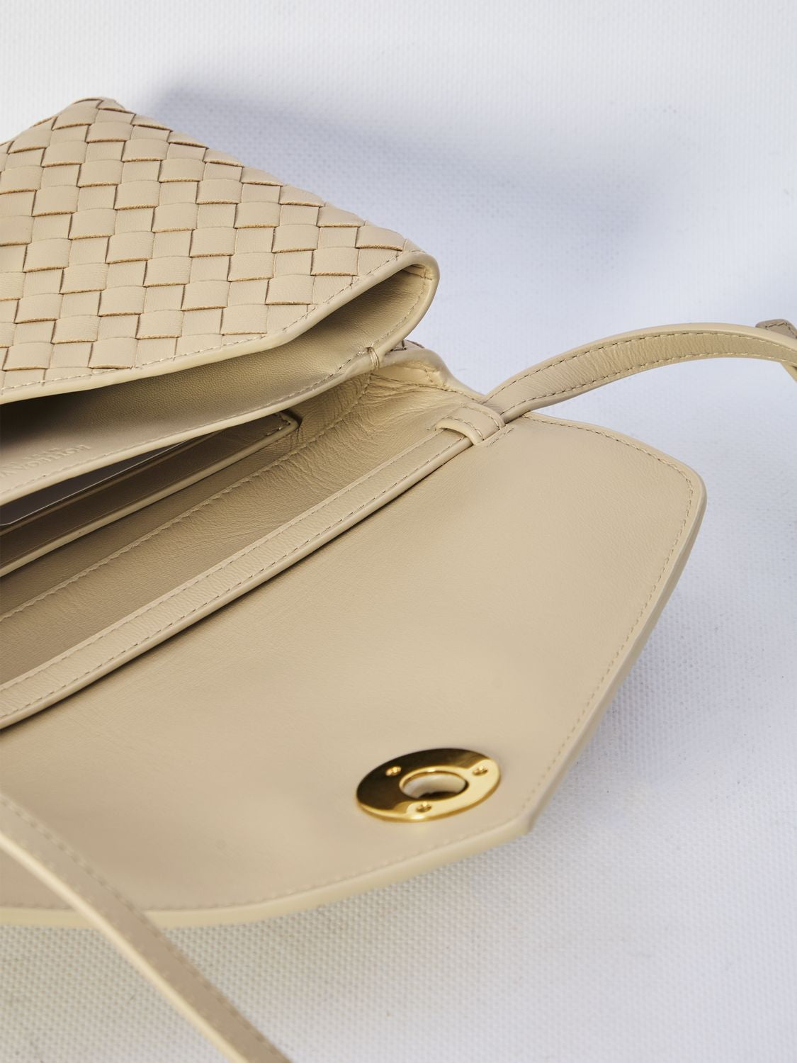 BOTTEGA VENETA Mini Knot Lock Shoulder Handbag