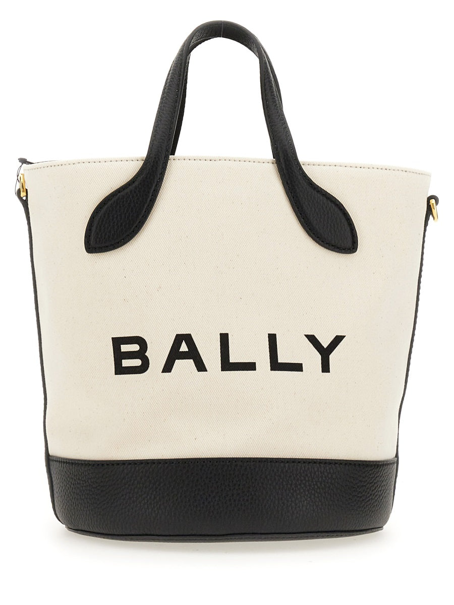 BALLY Chic Bucket Handbag - Perfect for All-Day Elegance
