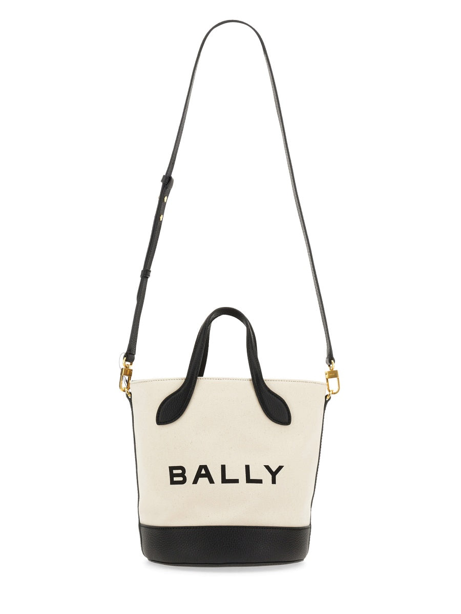BALLY Chic Bucket Handbag - Perfect for All-Day Elegance