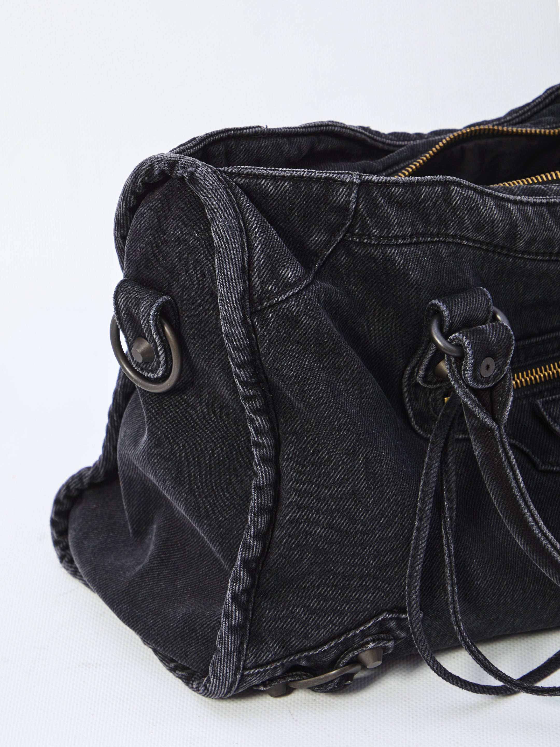 BALENCIAGA Medium City Handbag - FW25 Season