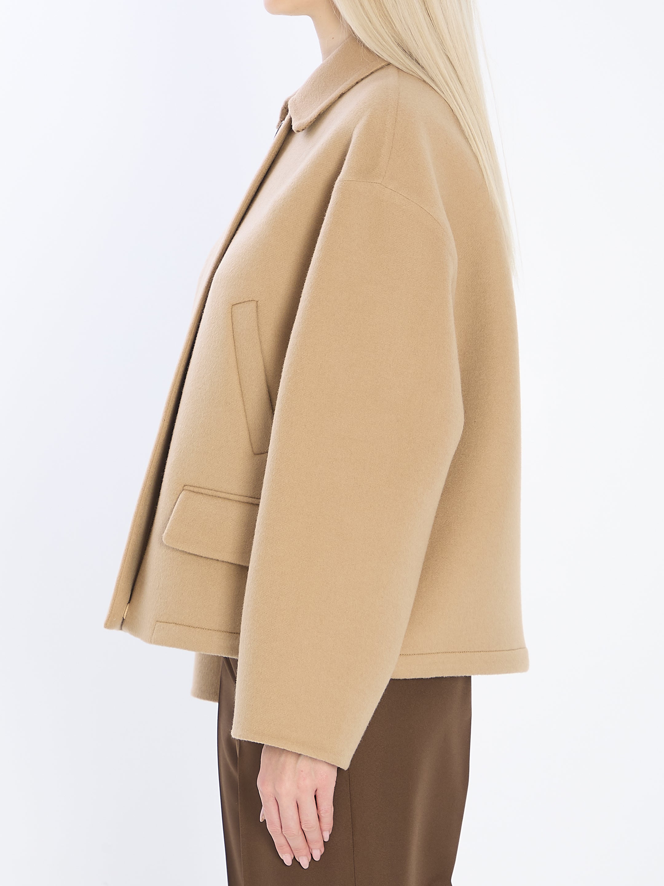 GUCCI Wool Zip-Up Jacket - Size 42 IT