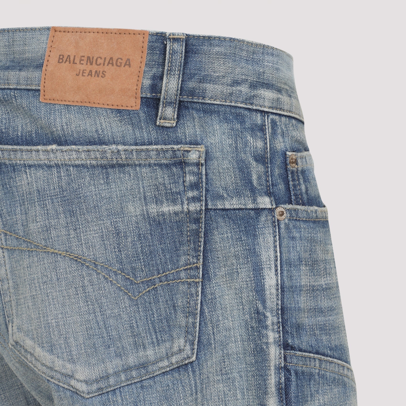 BALENCIAGA Wide-Leg Jeans - Men's SS25 Collection