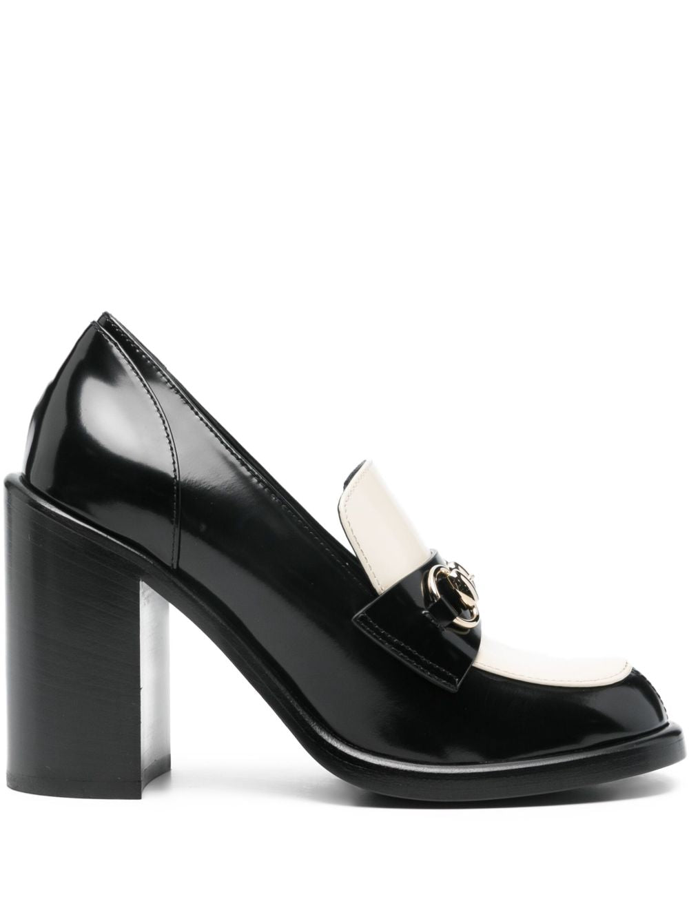 GUCCI Elegant Flat Shoes for Women