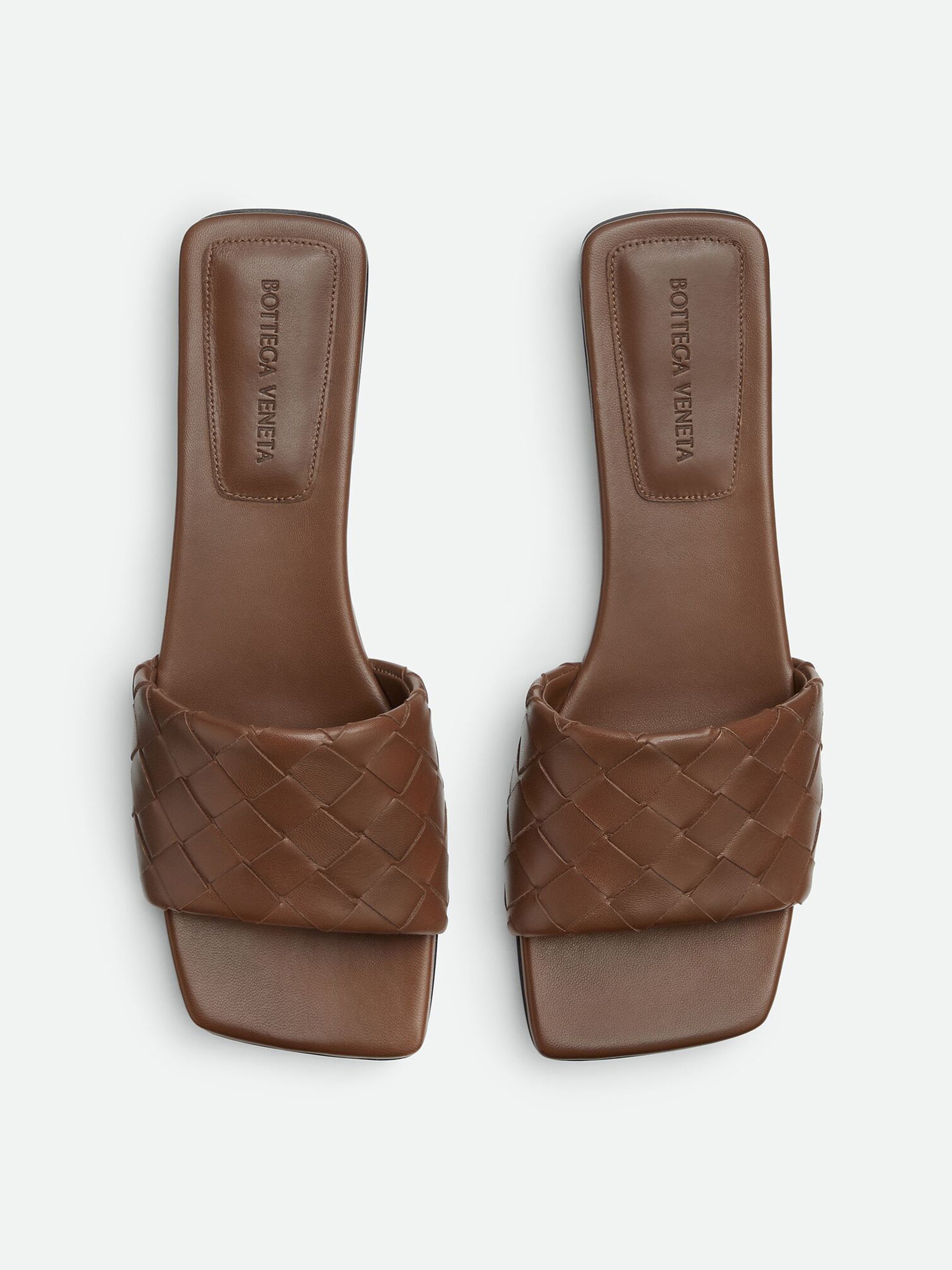 BOTTEGA VENETA Luxury Intrecciato Leather Flat Sandals for Women