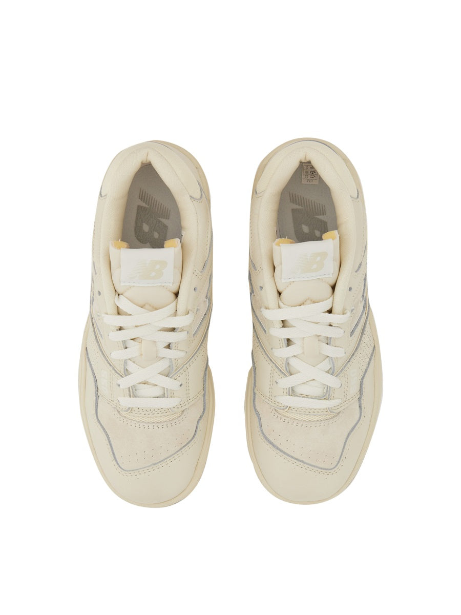 NEW BALANCE Sneaker 550 - 100% Leather Unisex Footwear
