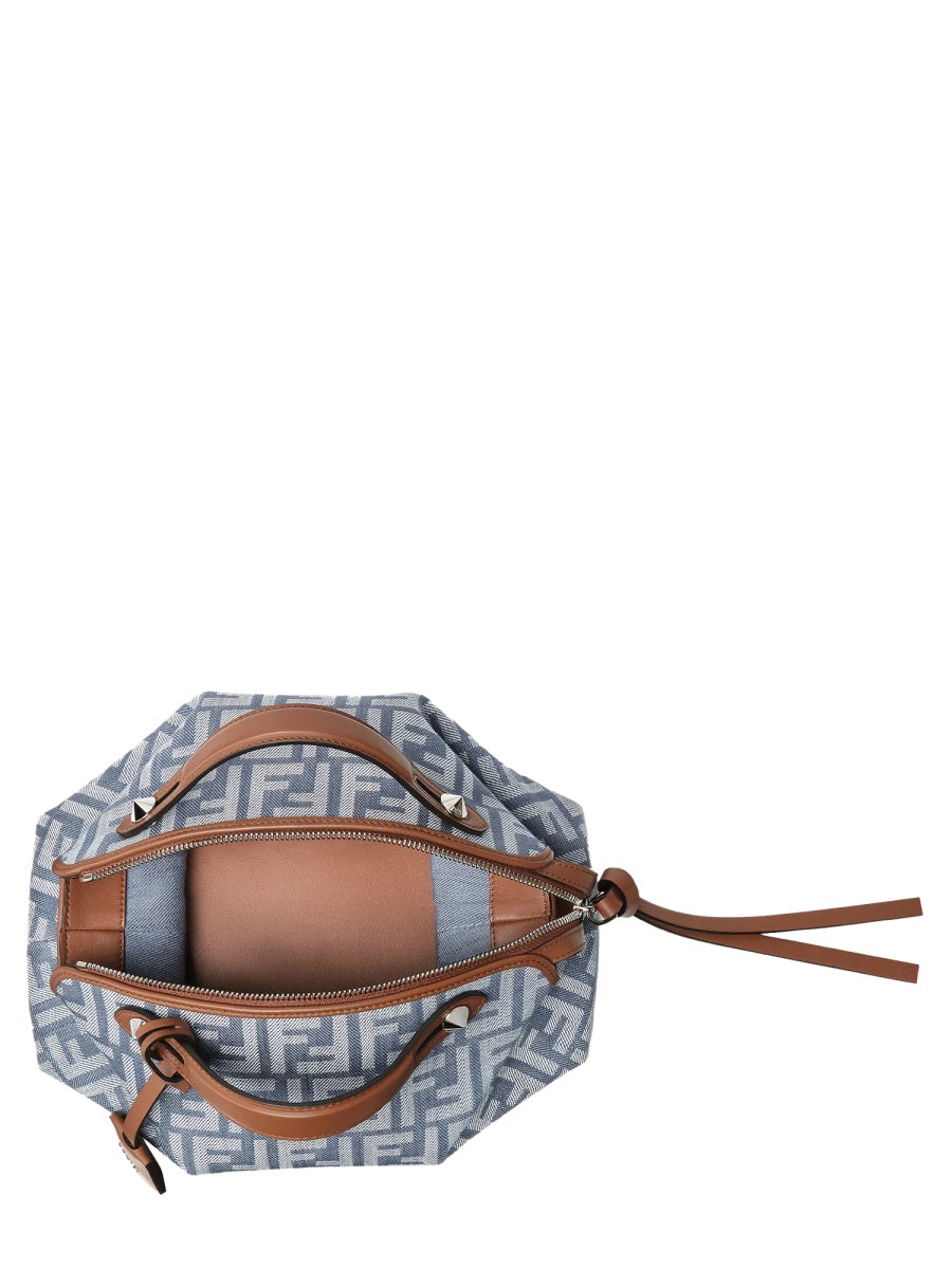 FENDI Medium Shoulder Bag