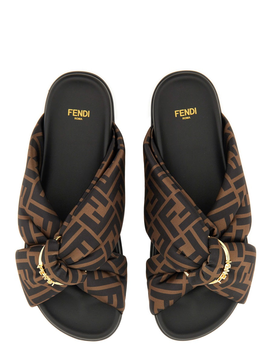FENDI Elegant Flat Sandals with Twist Detailing