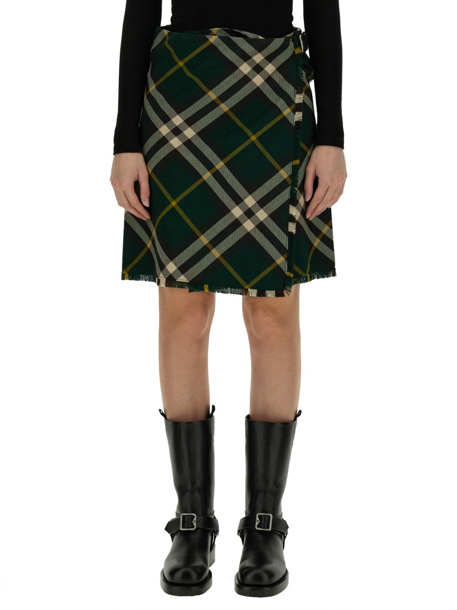 BURBERRY Women's Regular Fit Mini Skirt - Size 8