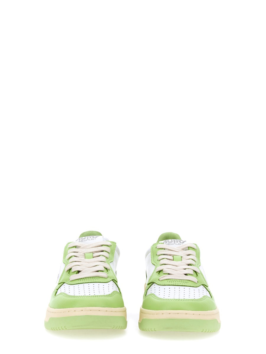 AUTRY Low Top Women’s Sneaker