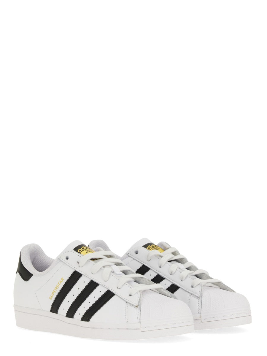ADIDAS ORIGINALS Classic Superstar Sneakers - Unisex