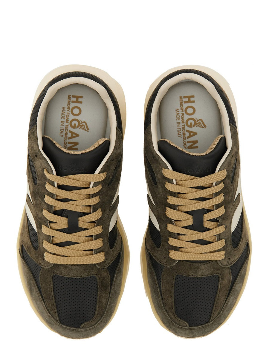 HOGAN Classic Logo Sneaker for Men