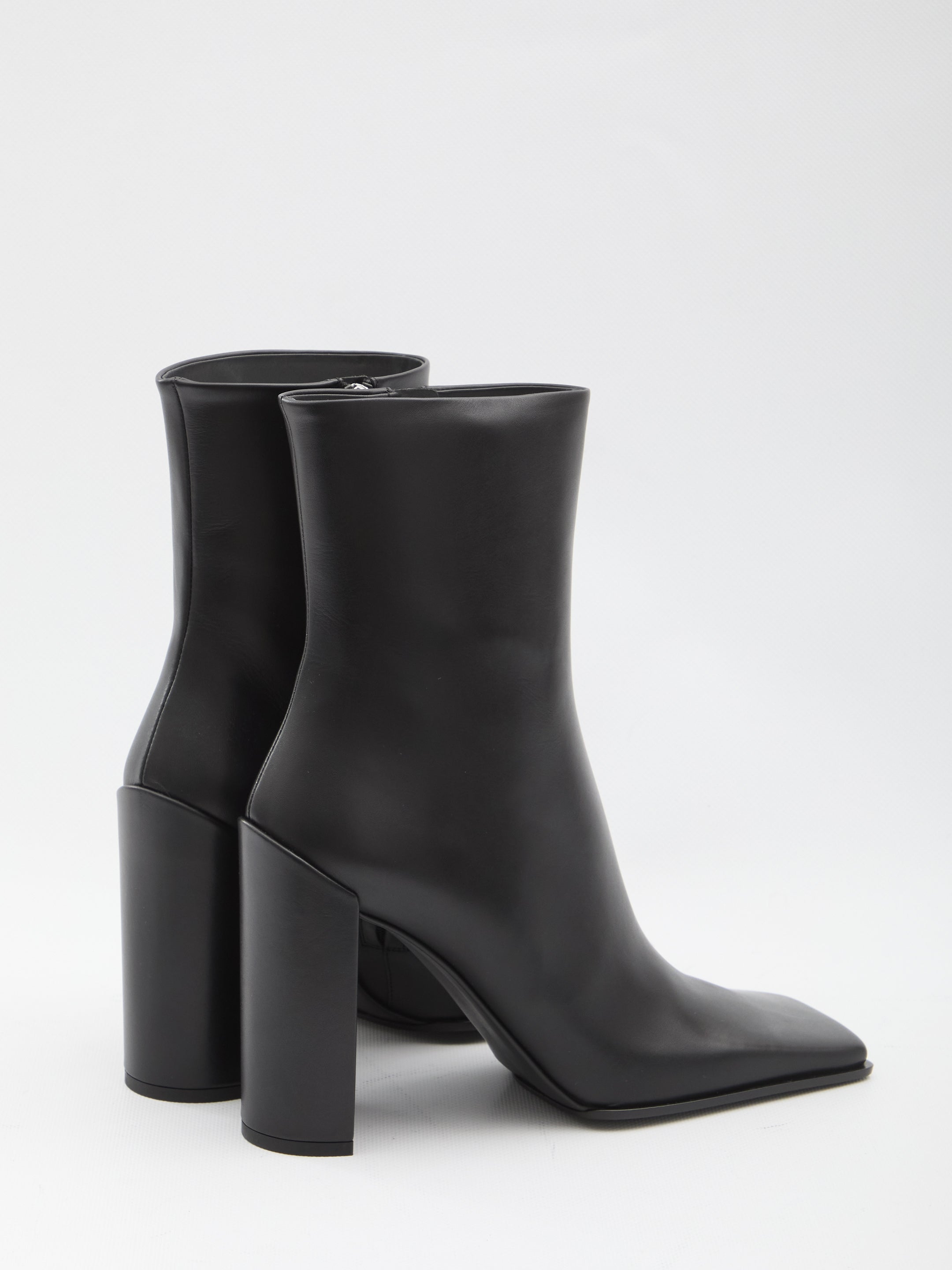 ALAIA Square-Toe Ankle Boots - Heel Height 9 cm