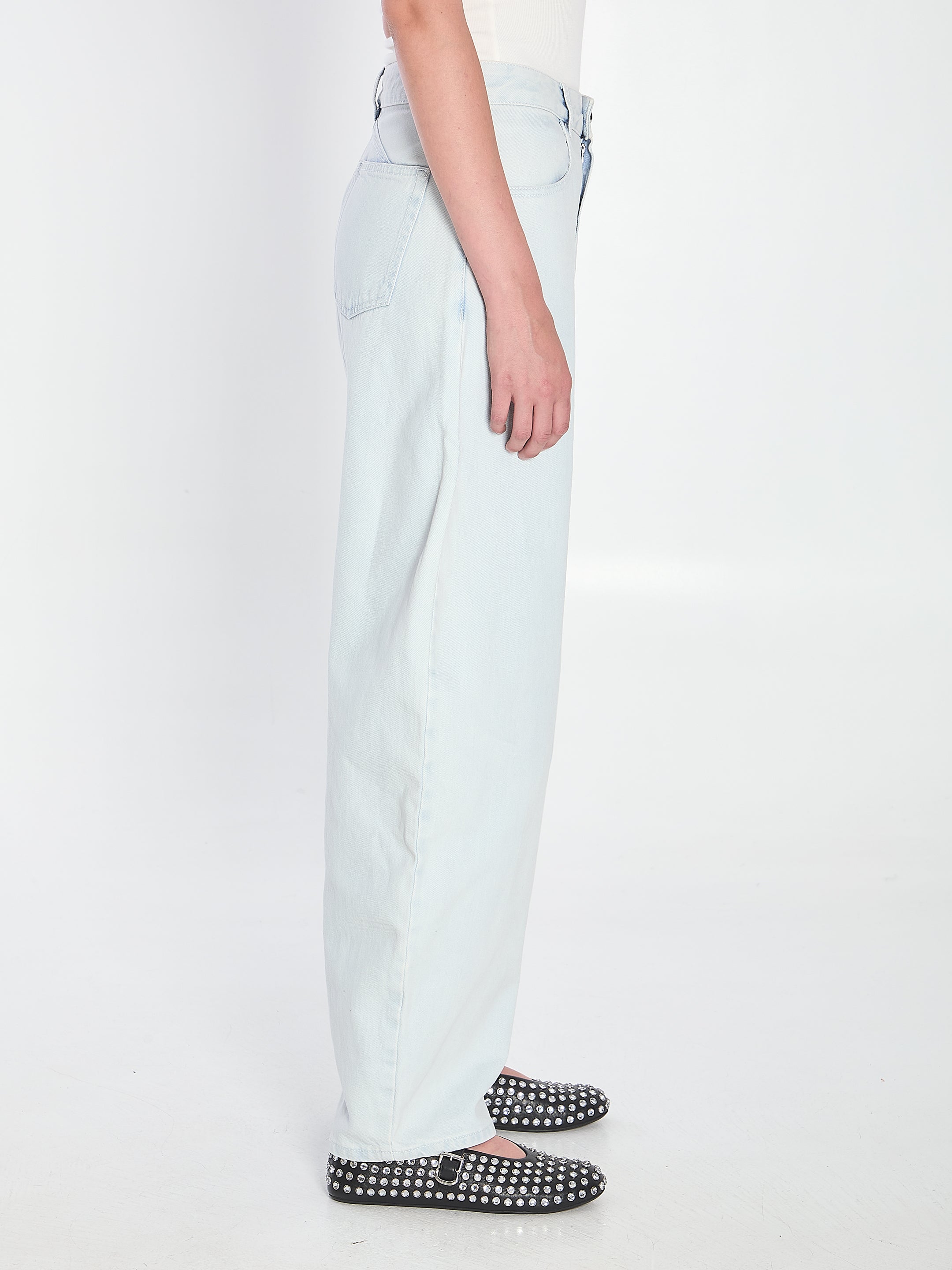 ALAIA Curved Leg Women's Jeans - Light and Stylish