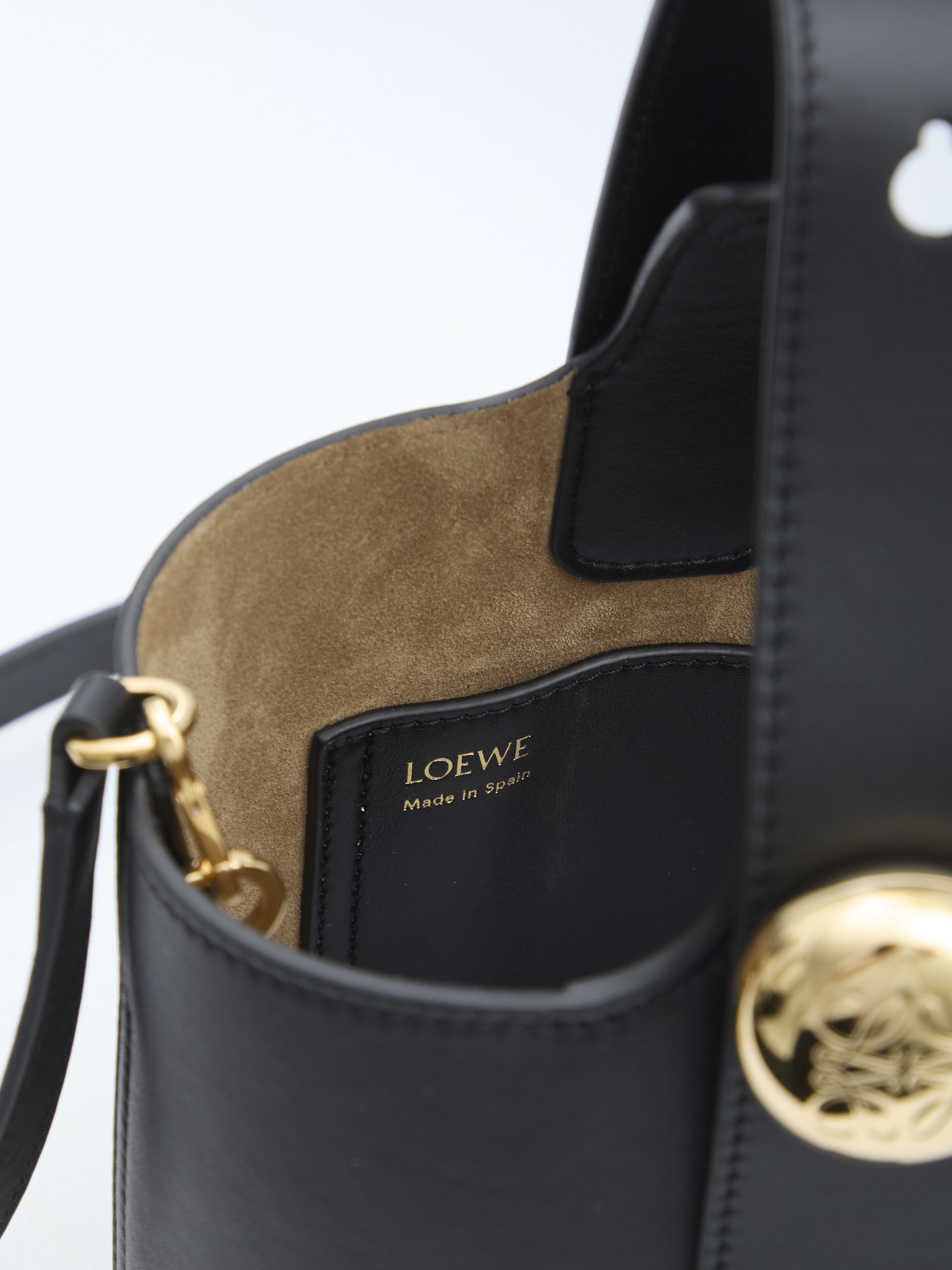 LOEWE Mini Pebble Bucket Handbag - 19.5x16x16cm