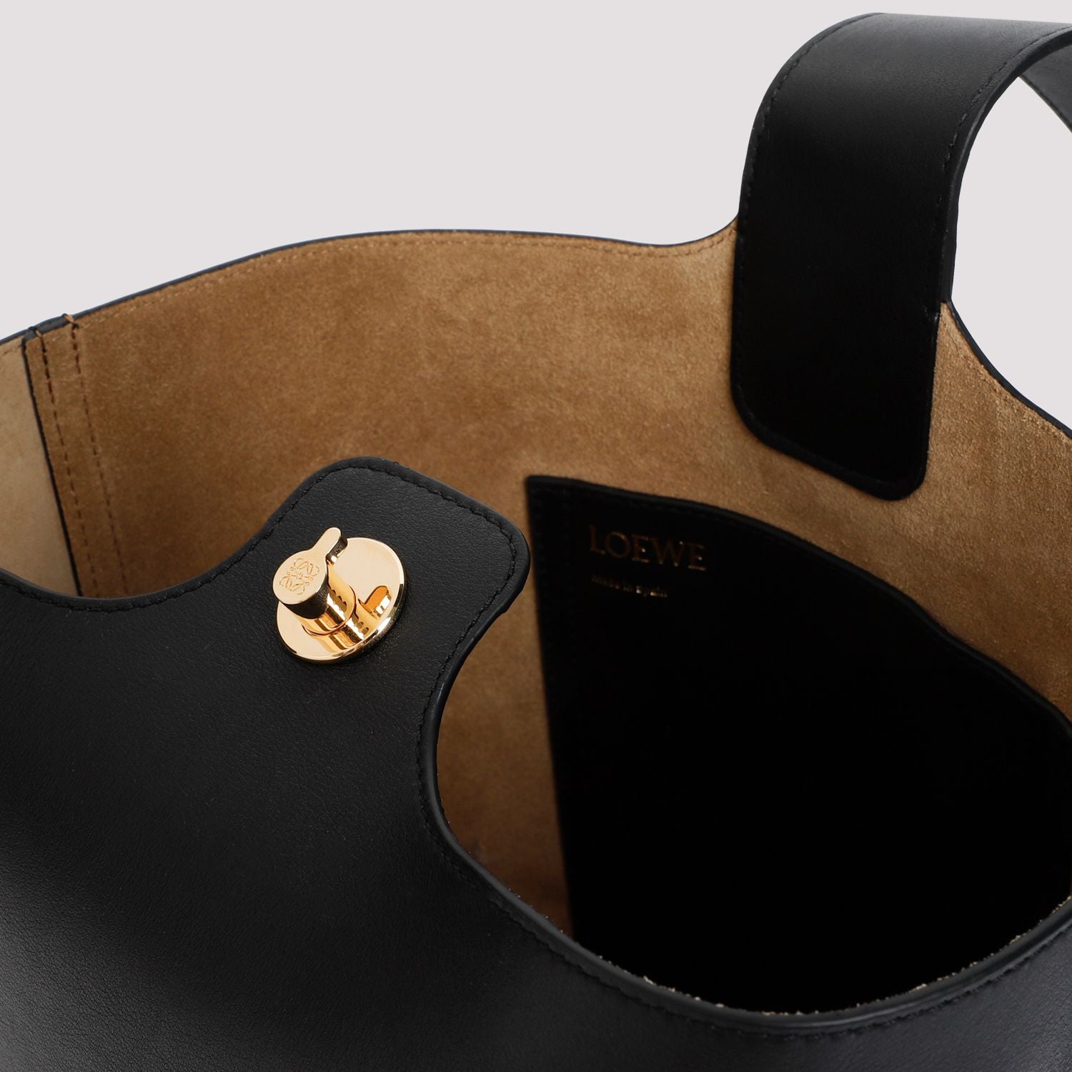 LOEWE Pebble Bucket Medium Shoulder Handbag - Dimensions 24.5cm x 28.5cm x 23.5cm