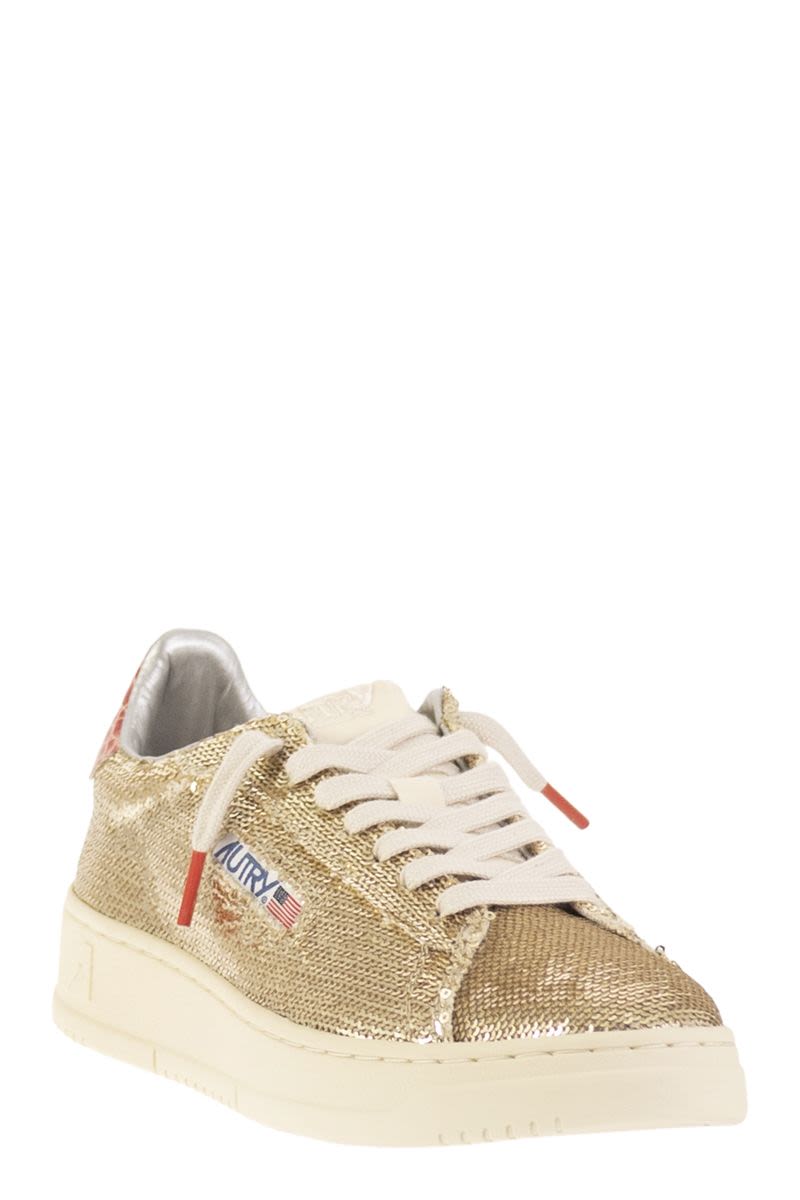 AUTRY Dallas Low Sneakers for Women