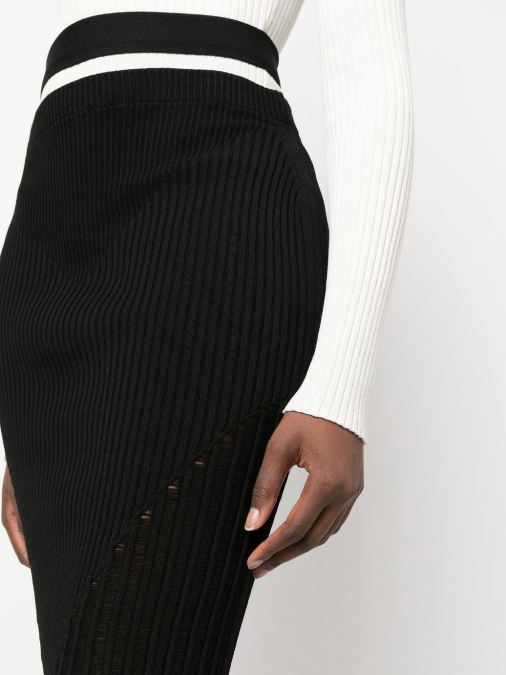 ANDREADAMO Ribbed Midi Skirt with Elastic Waistband