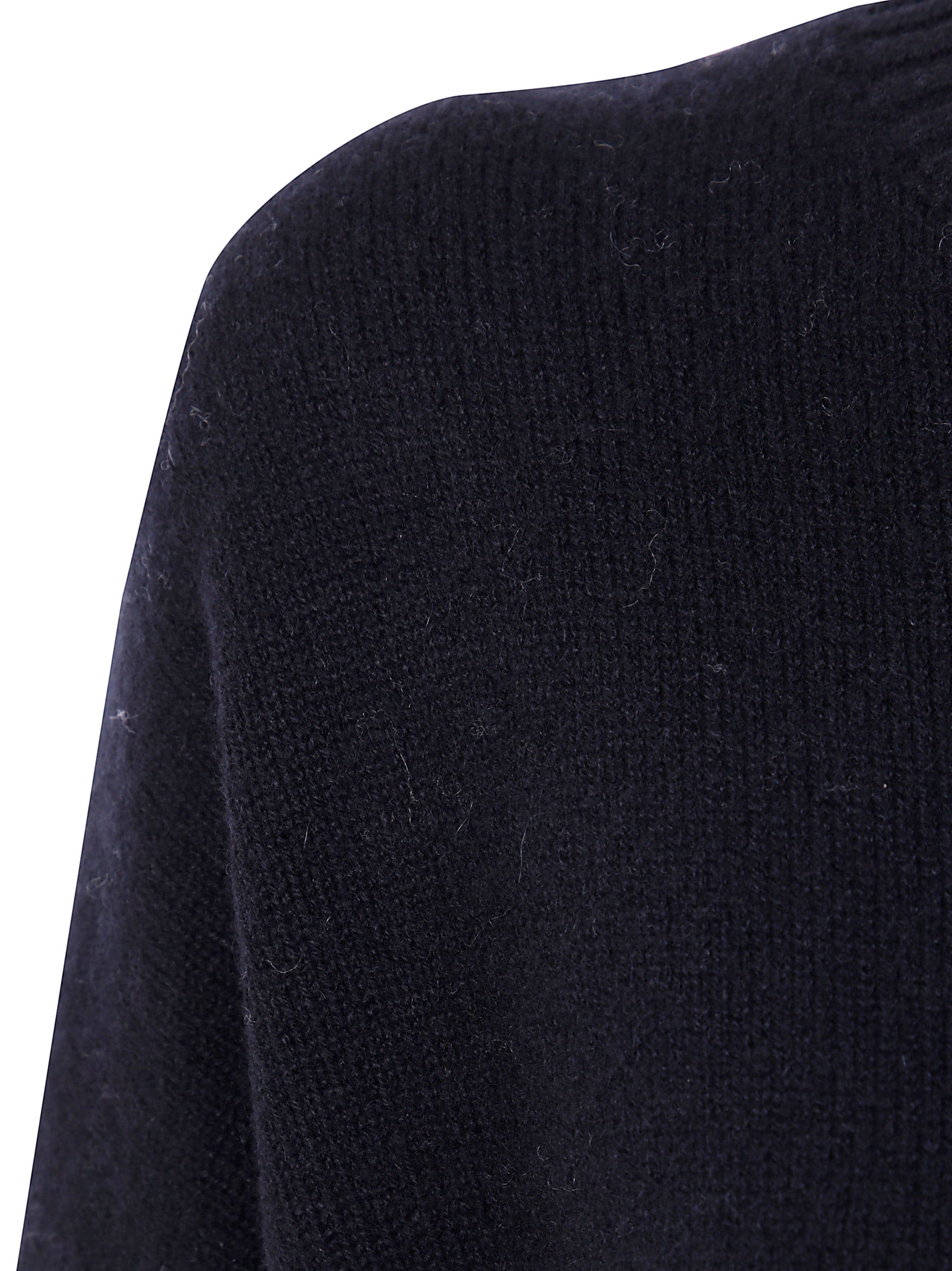 KUJTEN Amelie Crew Neck Sweater for Women - Fall/Winter 2025