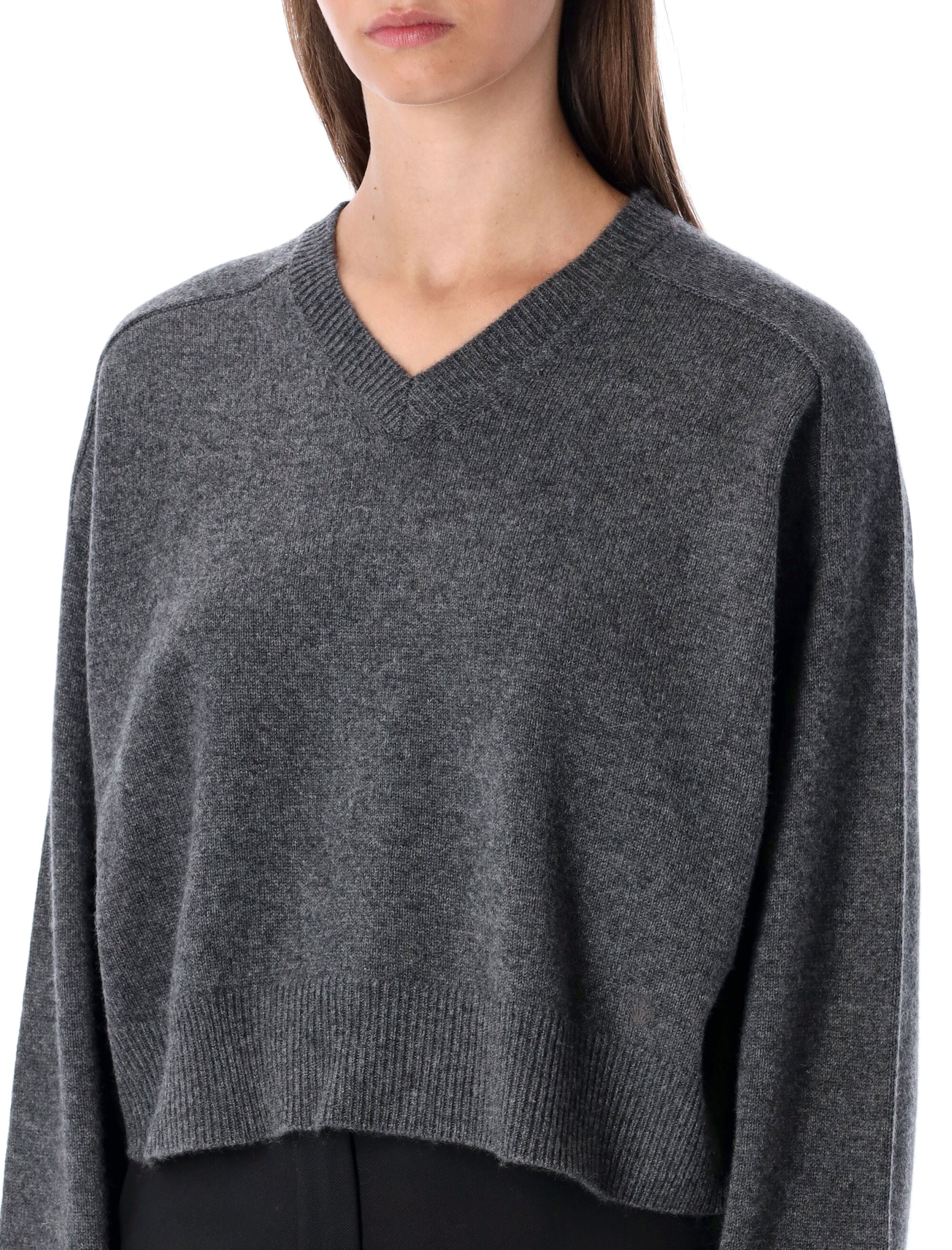 LOULOU Cropped Cashmere V-Neck Sweater