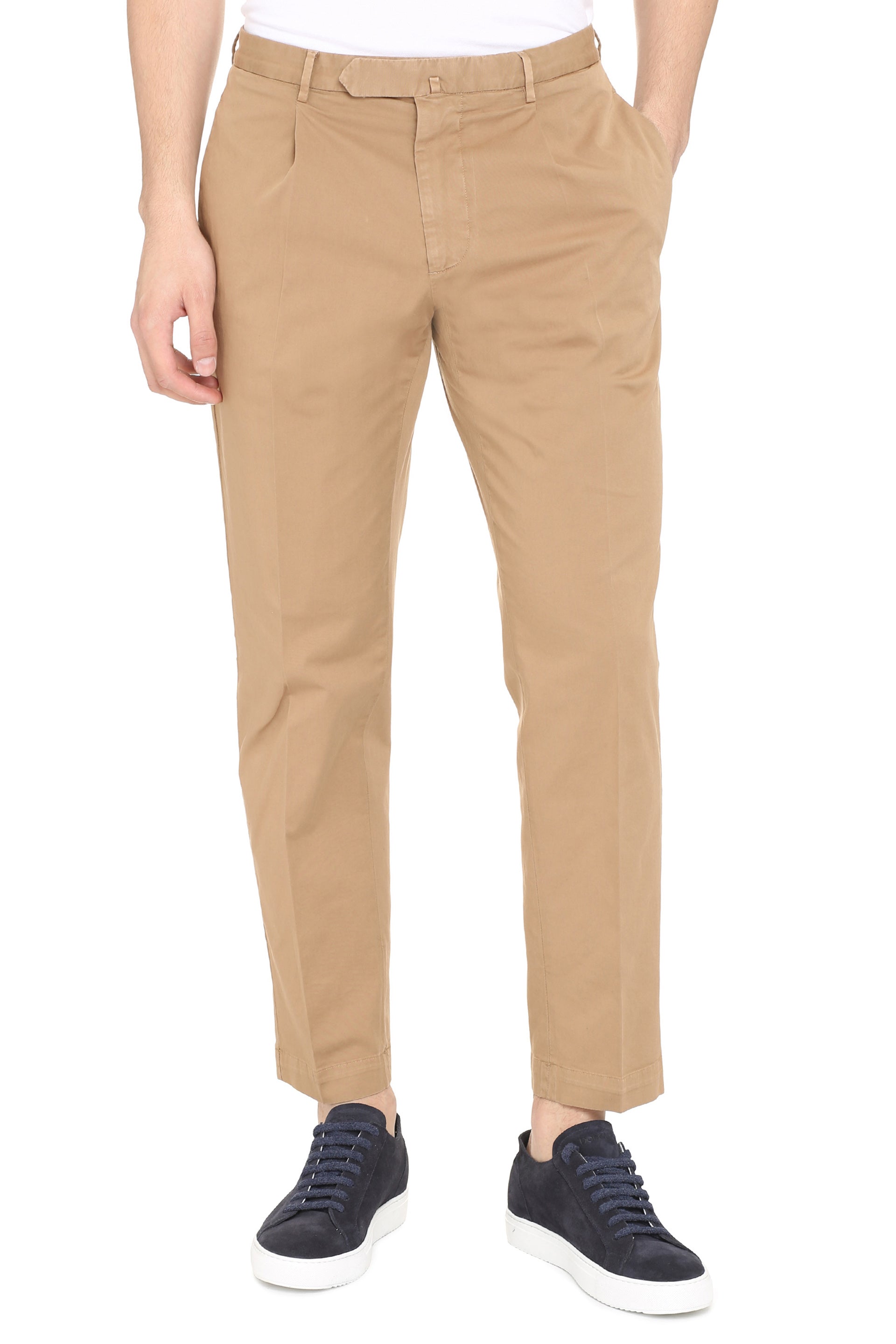 THE (ALPHABET) The Essential Comfort Chino Pants