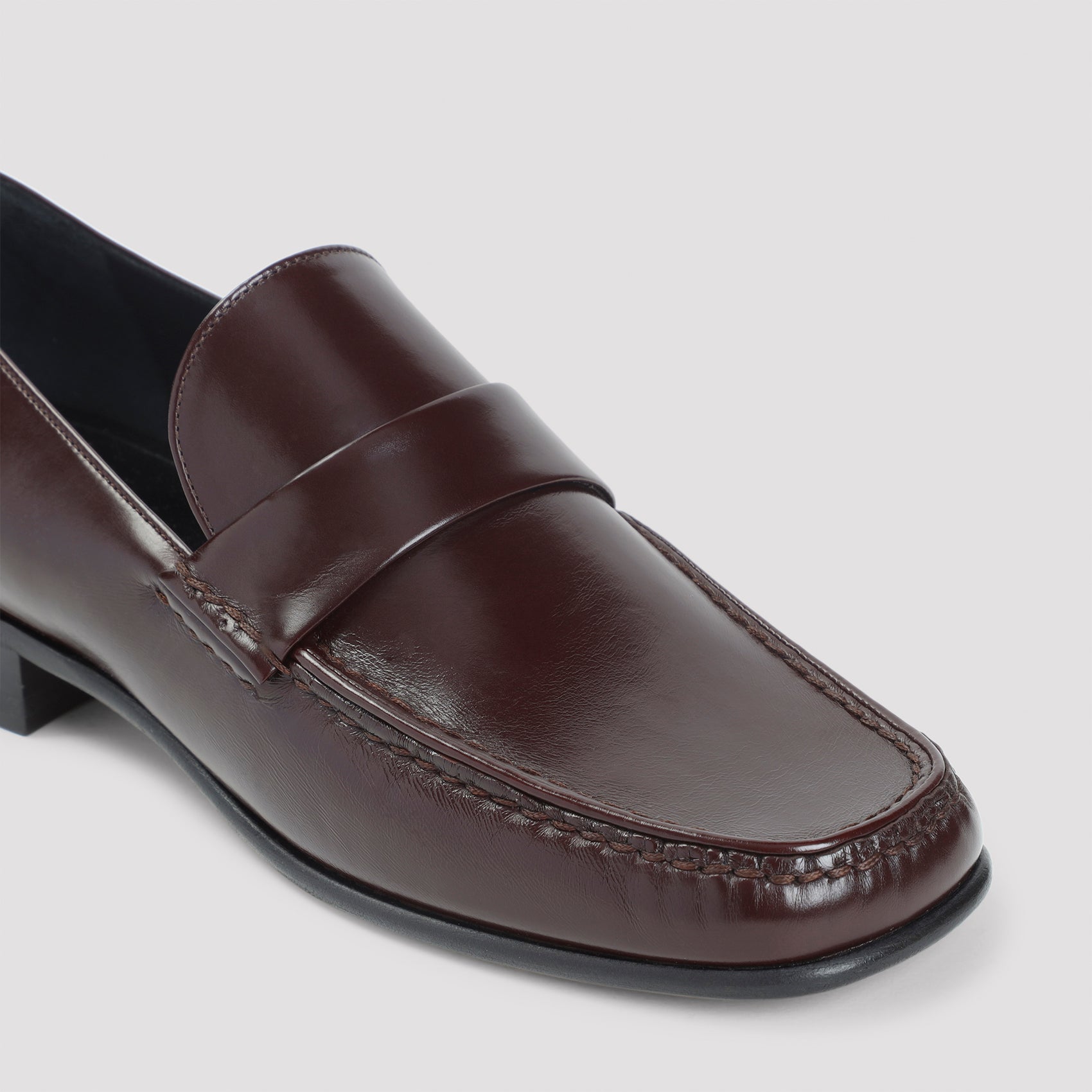 PHOEBE PHILO Leather Loafer for Women - Fall 2025