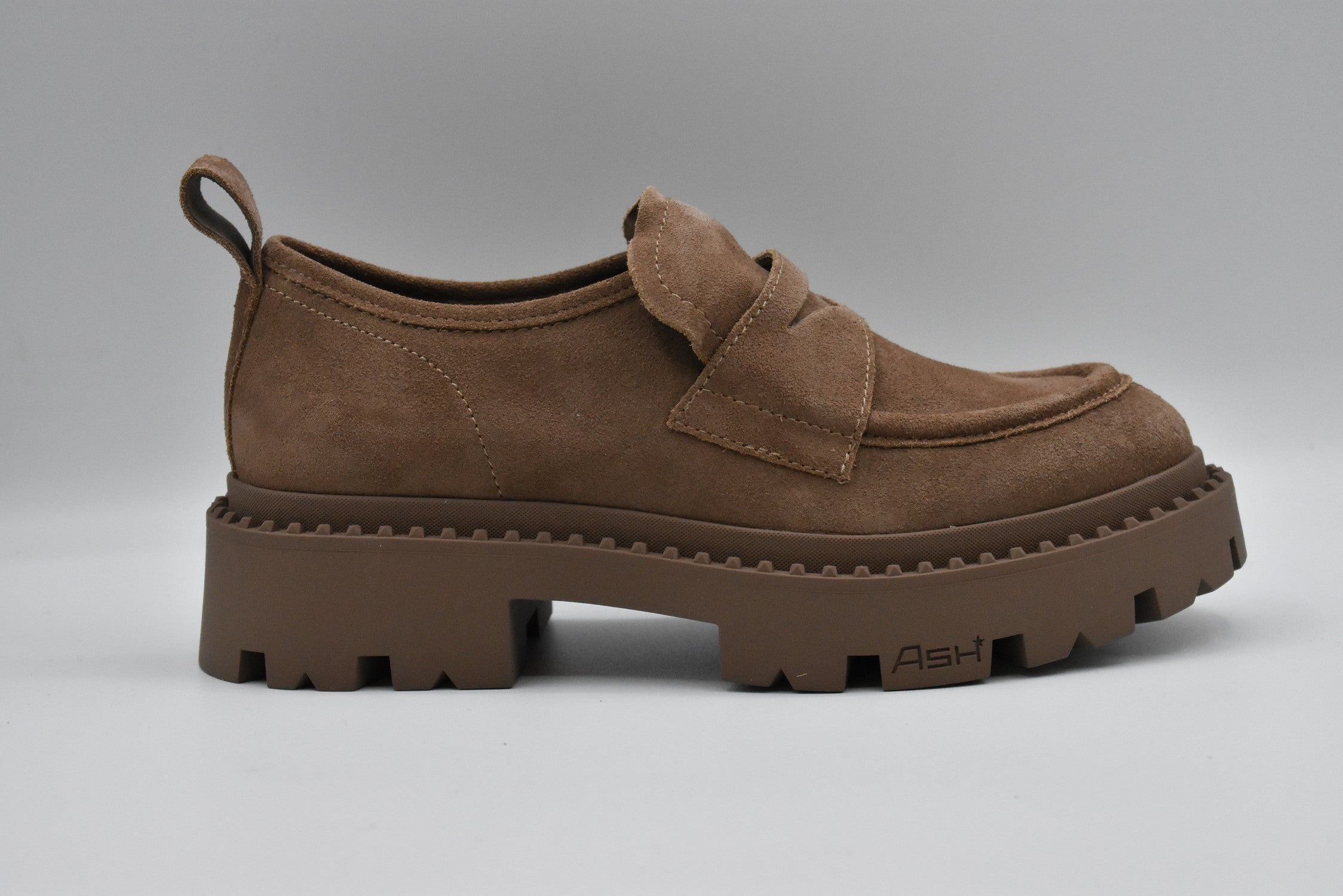 ASH Chic Laced Flat Shoes for Women