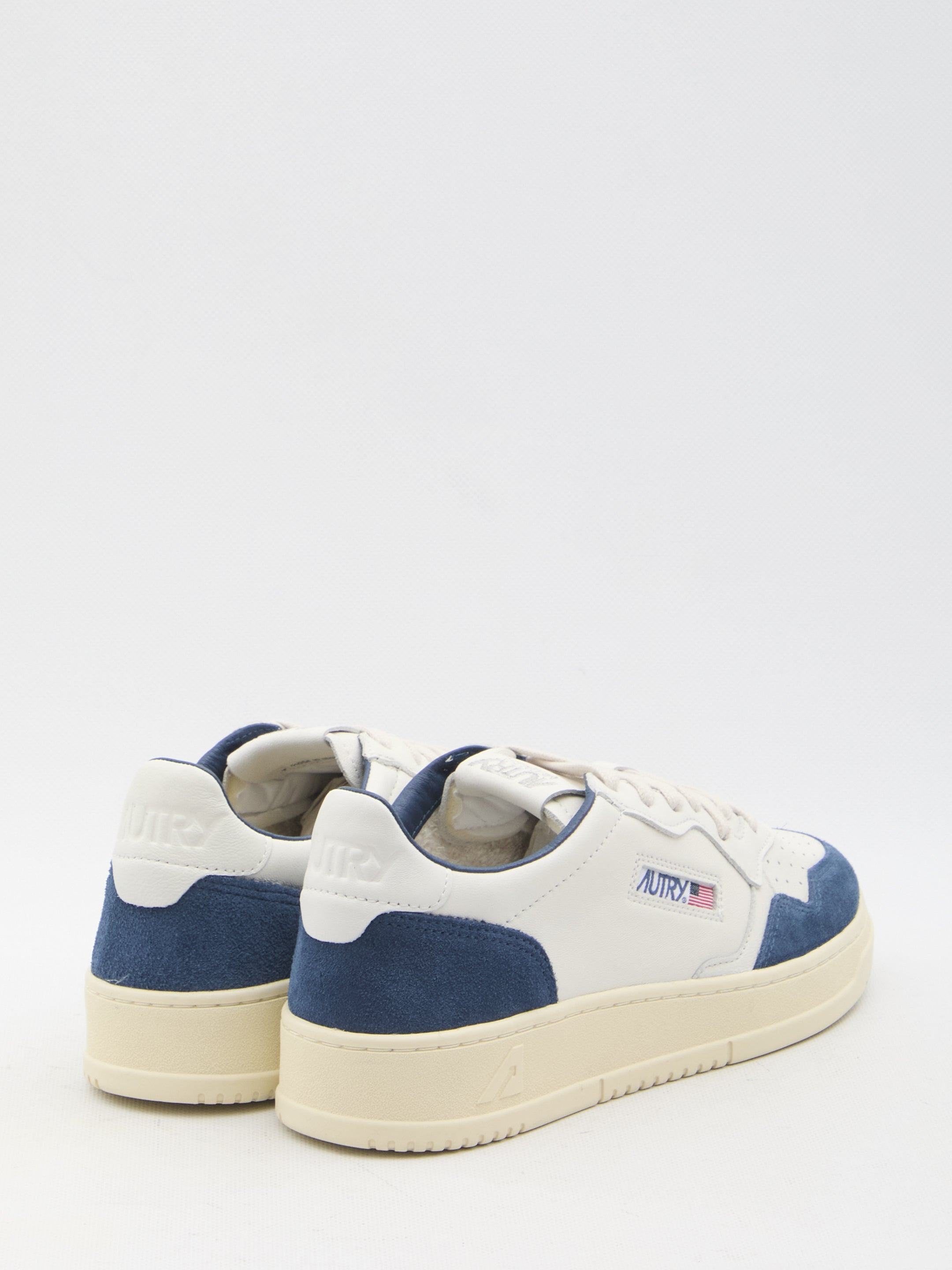 AUTRY Two-Tone Leather Medalist Low Sneakers