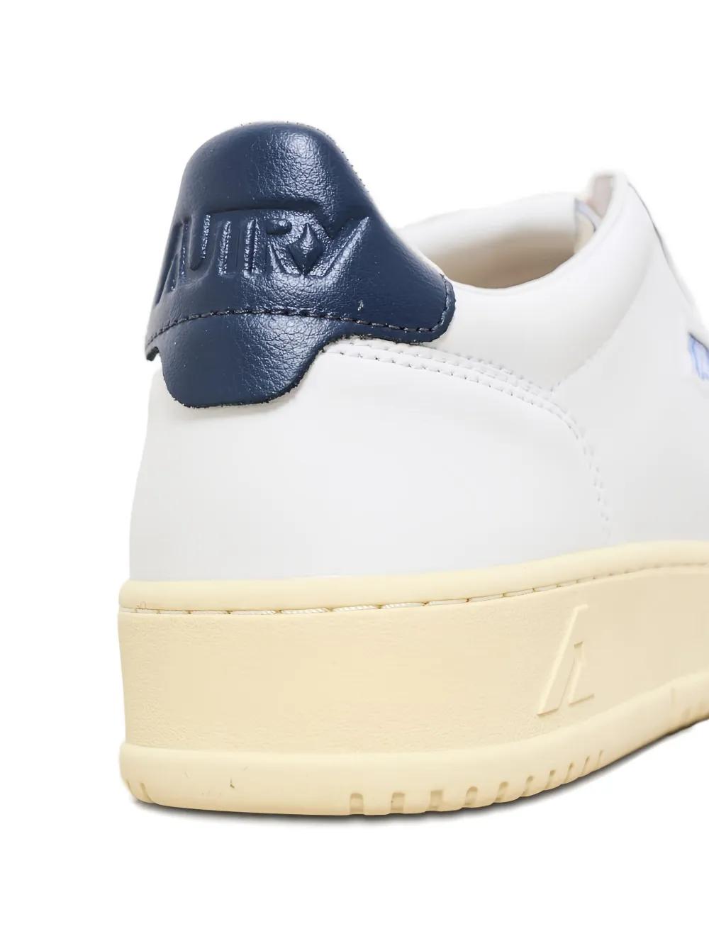 AUTRY Low-Top Medalist Sneaker (3.5cm Sole Height)