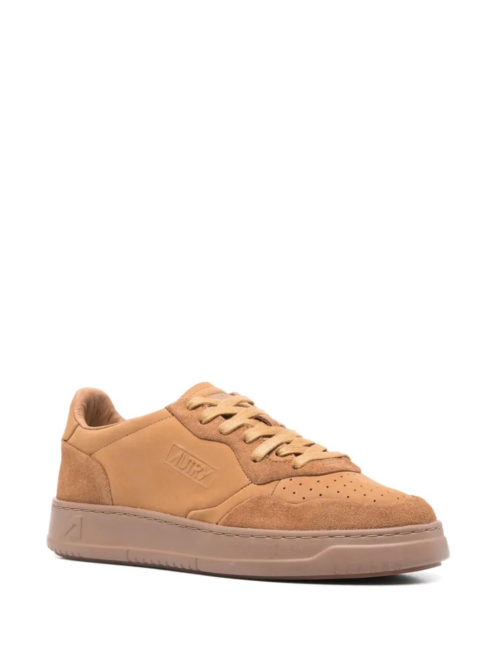AUTRY Men's Medalist Low-Top Sneaker