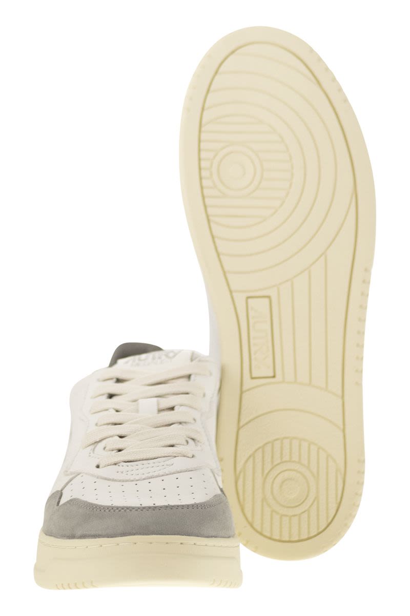 AUTRY Timeless Low-Top Sneakers - Men's