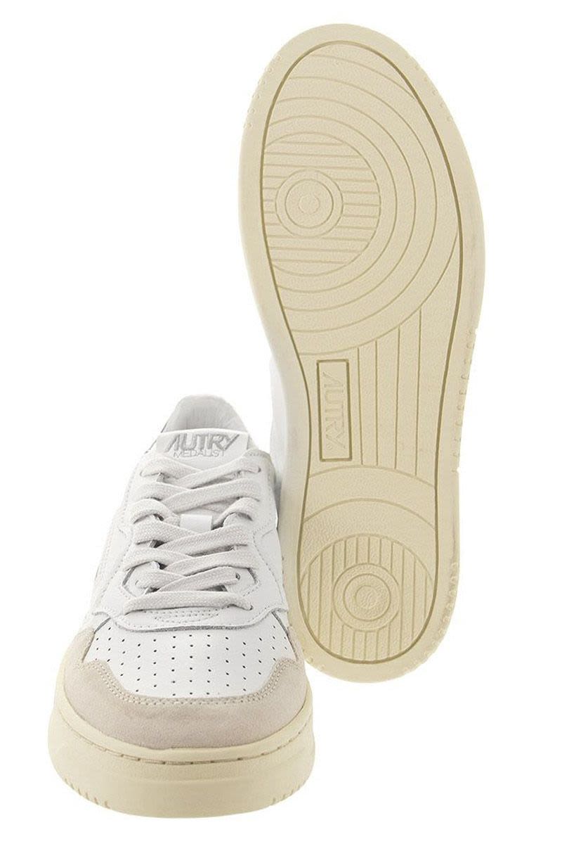 AUTRY Men's Low-Top Medalist Sneakers