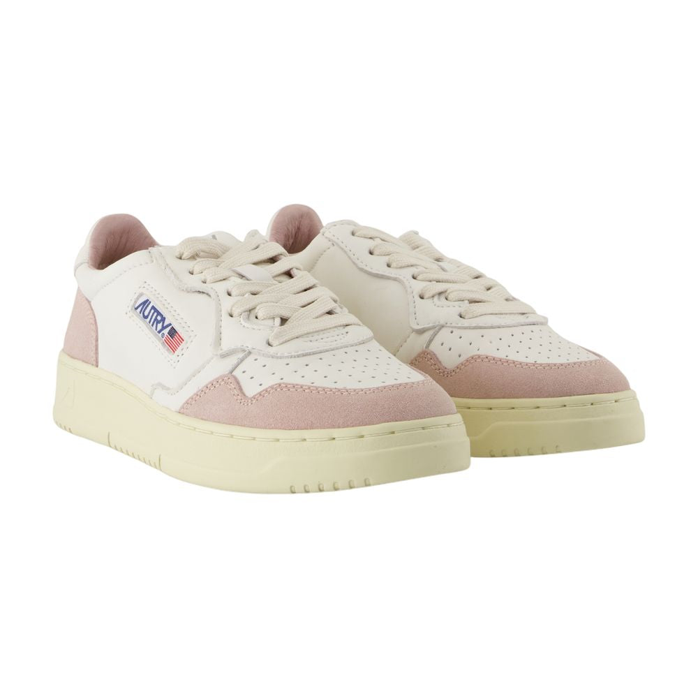 AUTRY Medalist Suede Sneakers for Women - FW25 Edition
