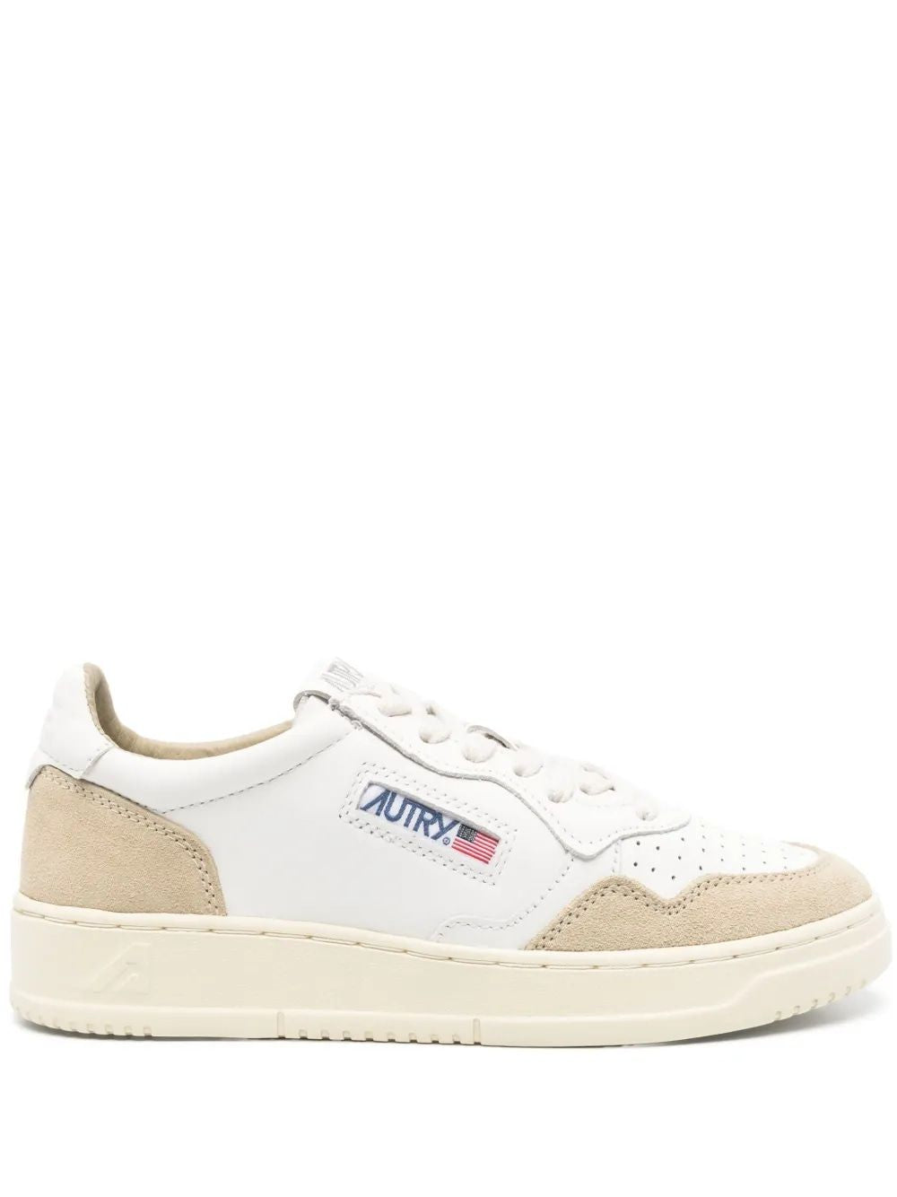 AUTRY Chic Women's Sneakers - FW25 Collection